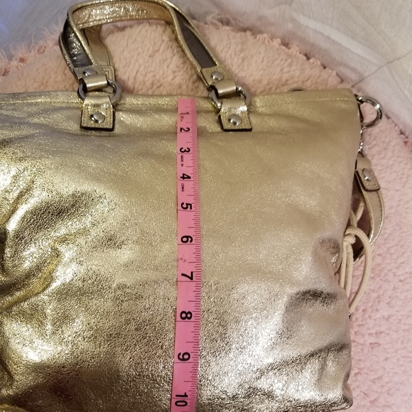 New Gold Coach Poppy🛍 - Picture 10 of 12